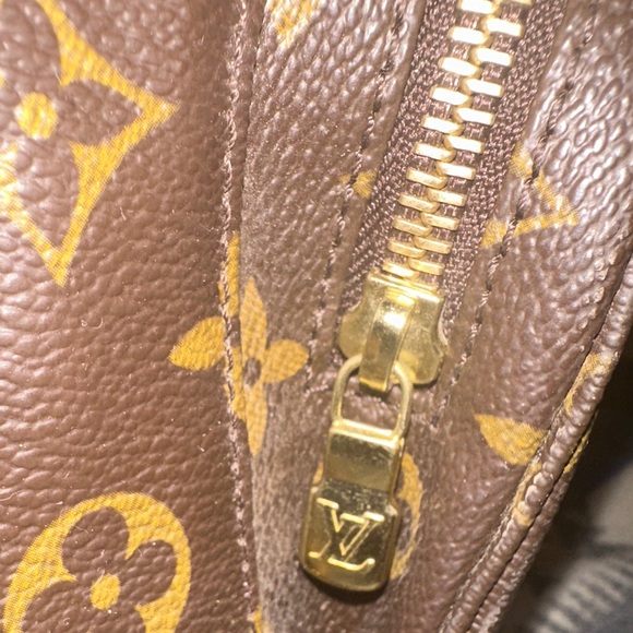 Louis Vuitton Montsouris GM Backpack in Monogram Canvas AUTHENTIC - Picture 6 of 10